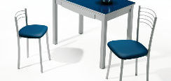 Mesa, sillas y taburetes